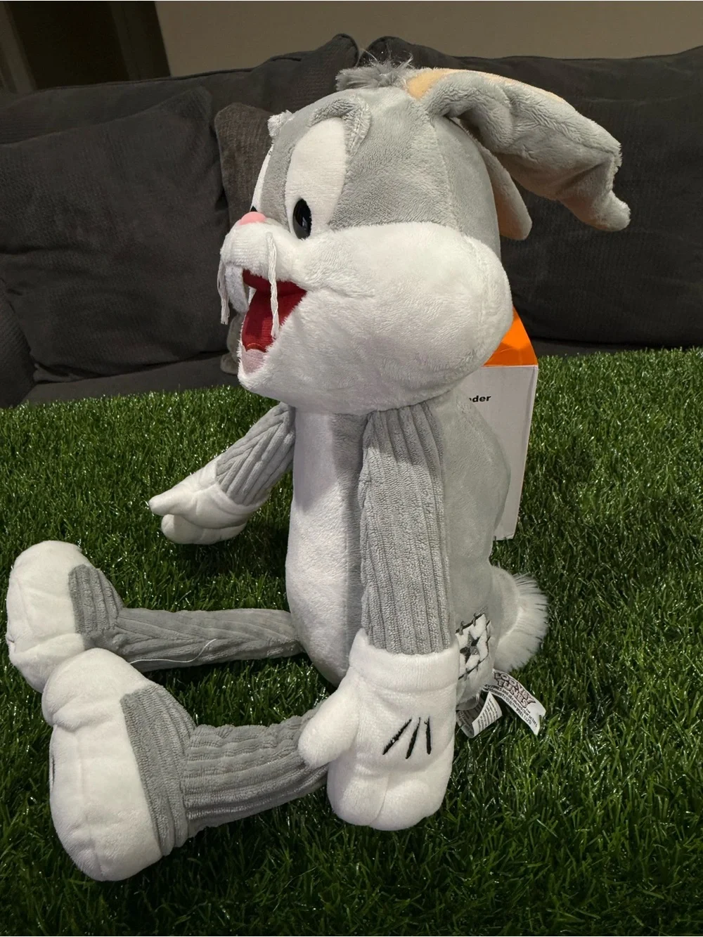 Scentsy Buddy Bugs Bunny Gray White Plush Animal Lonney Tunes No Scent Pack Soft